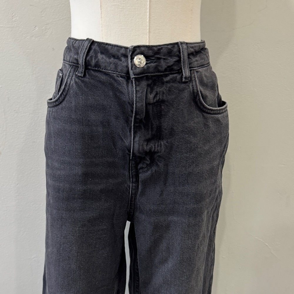 ZARA Raw Hem Wide-Leg Jeans – Size 8 (EUR 40) – Inseam 27” - Picture 8 of 9